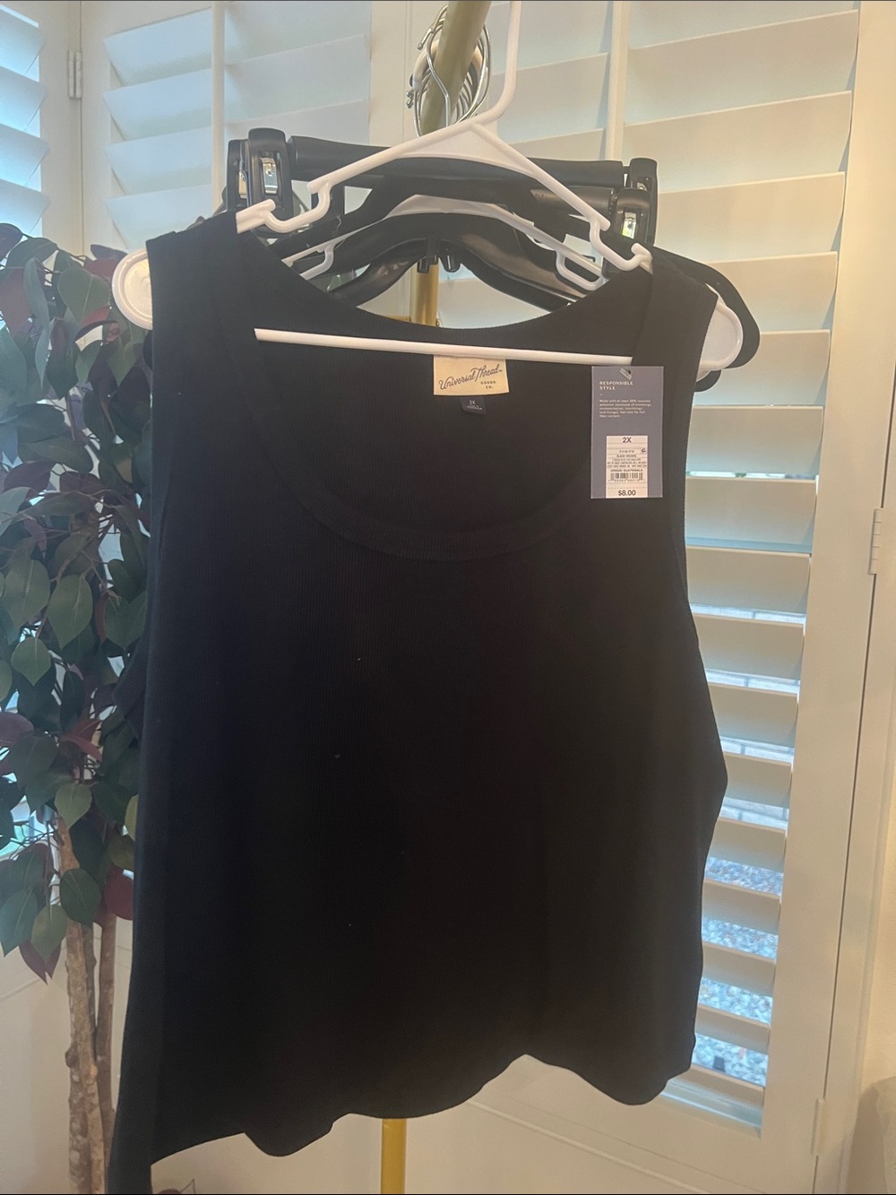 Universal Thread Black Ribbed Sleeveless Tank